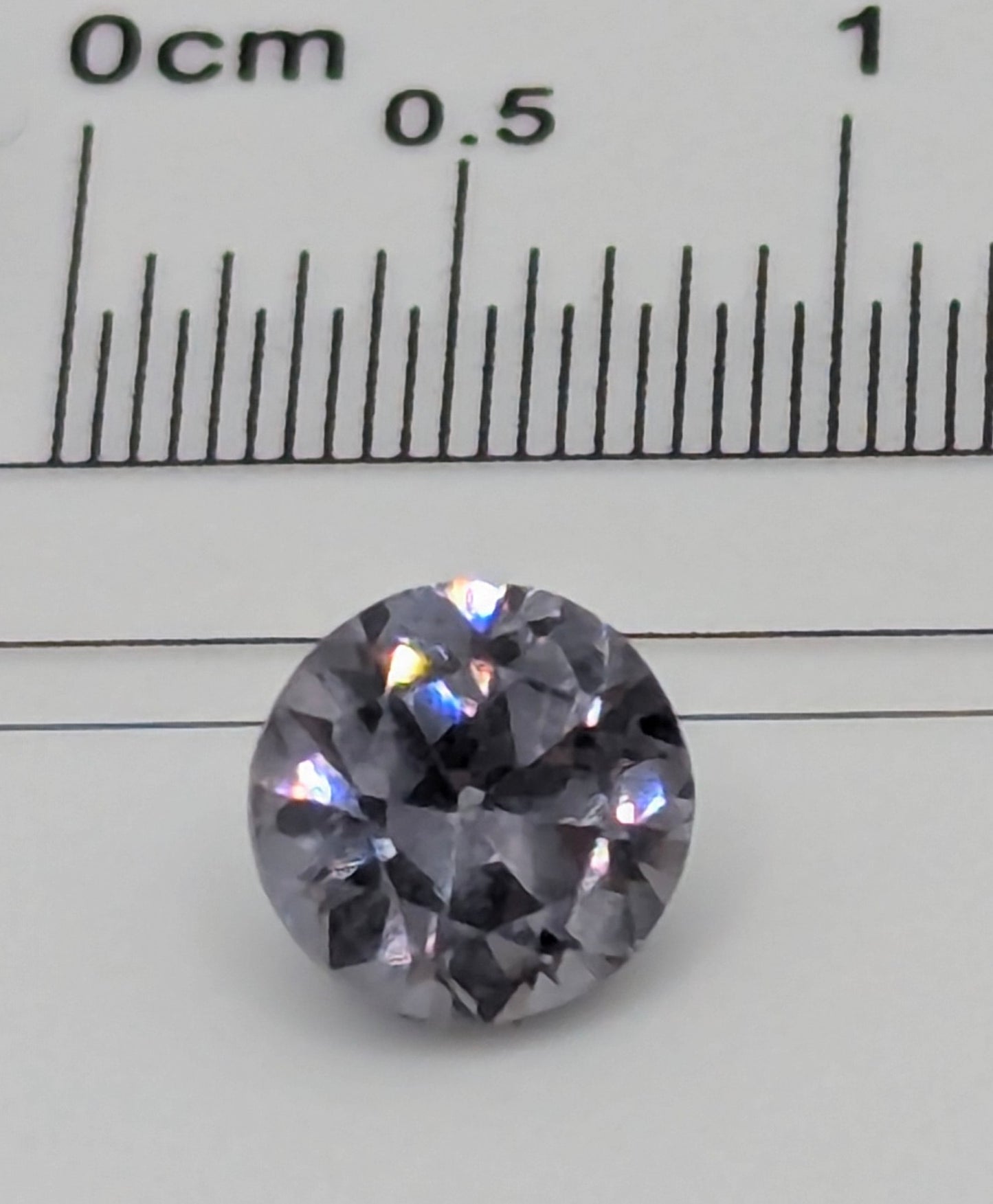 Lilac Spinel 0.83cts