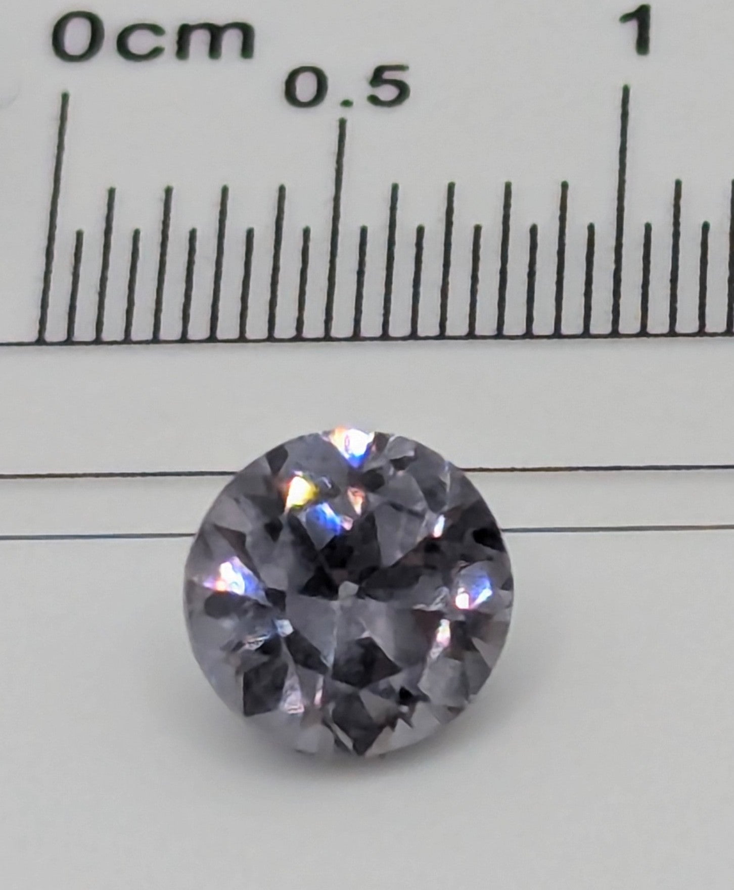 Lilac Spinel 0.83cts