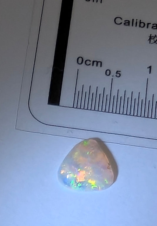 Opal - small bright freeform