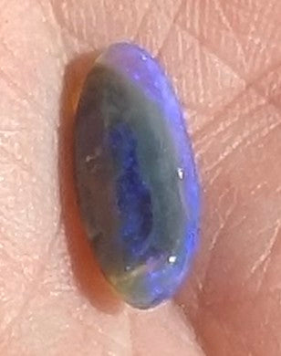 Opal - dark Lightning Ridge